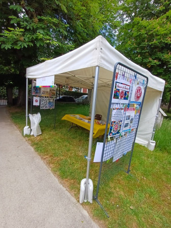 17 mai 2025 : stand prêt pour la Journée du Développement Durable de Joinville-le-Pont (94)